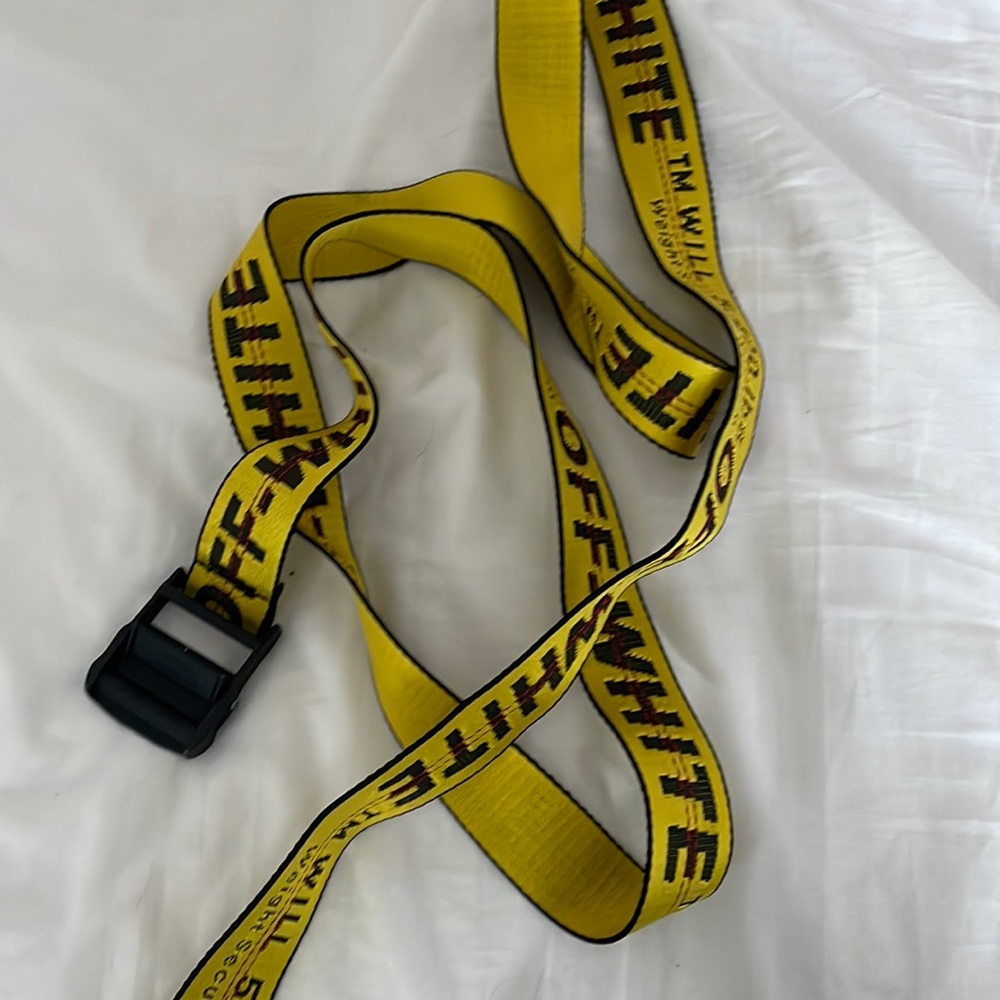 OFF WHITE CAUTION BELT